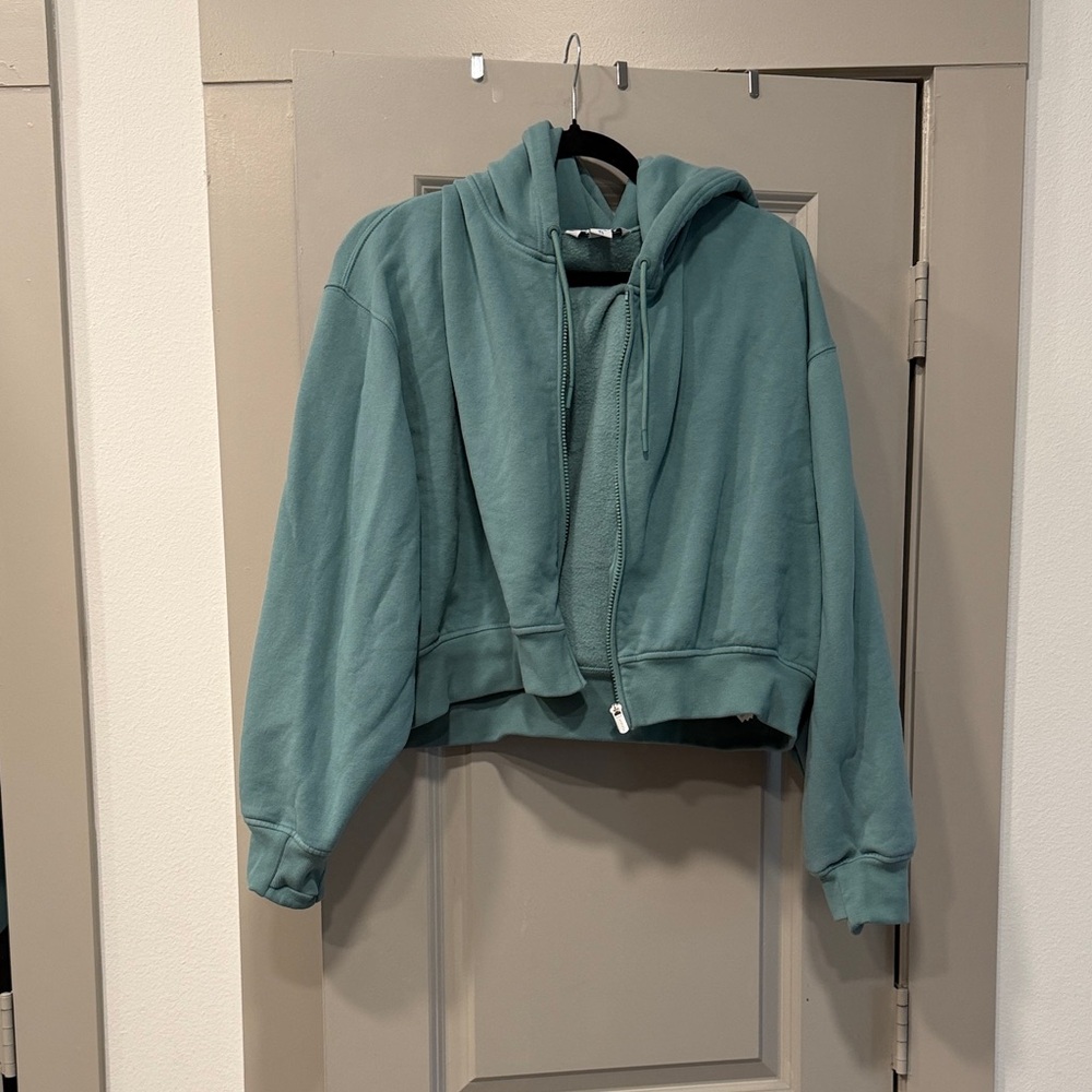 Athleta Forever Fleece Crop Full Zip jacket